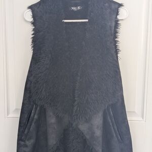 Mo-K Women's Elegant Black Faux Fur Vest